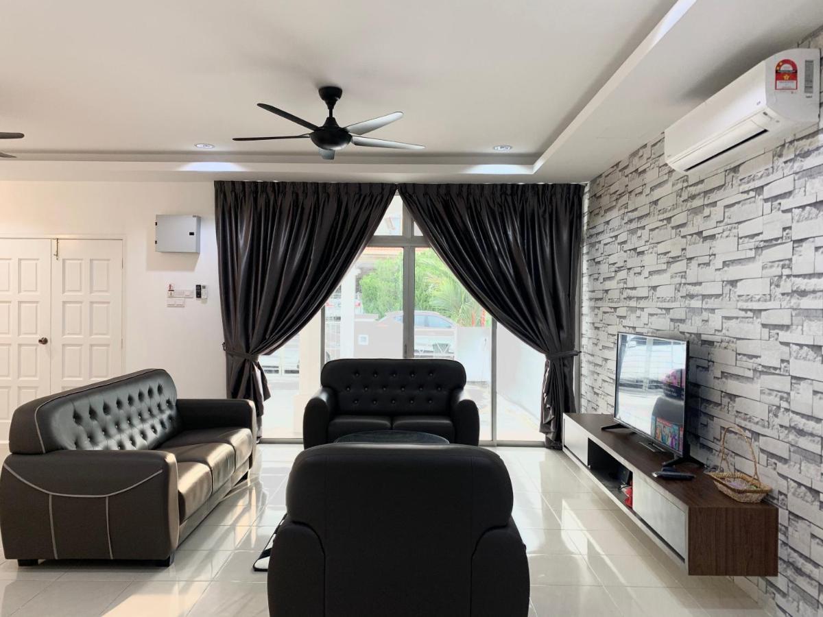 Langkawi Cozy Holiday Home At Bukit Indah By Zervin Kuah Eksteriør bilde
