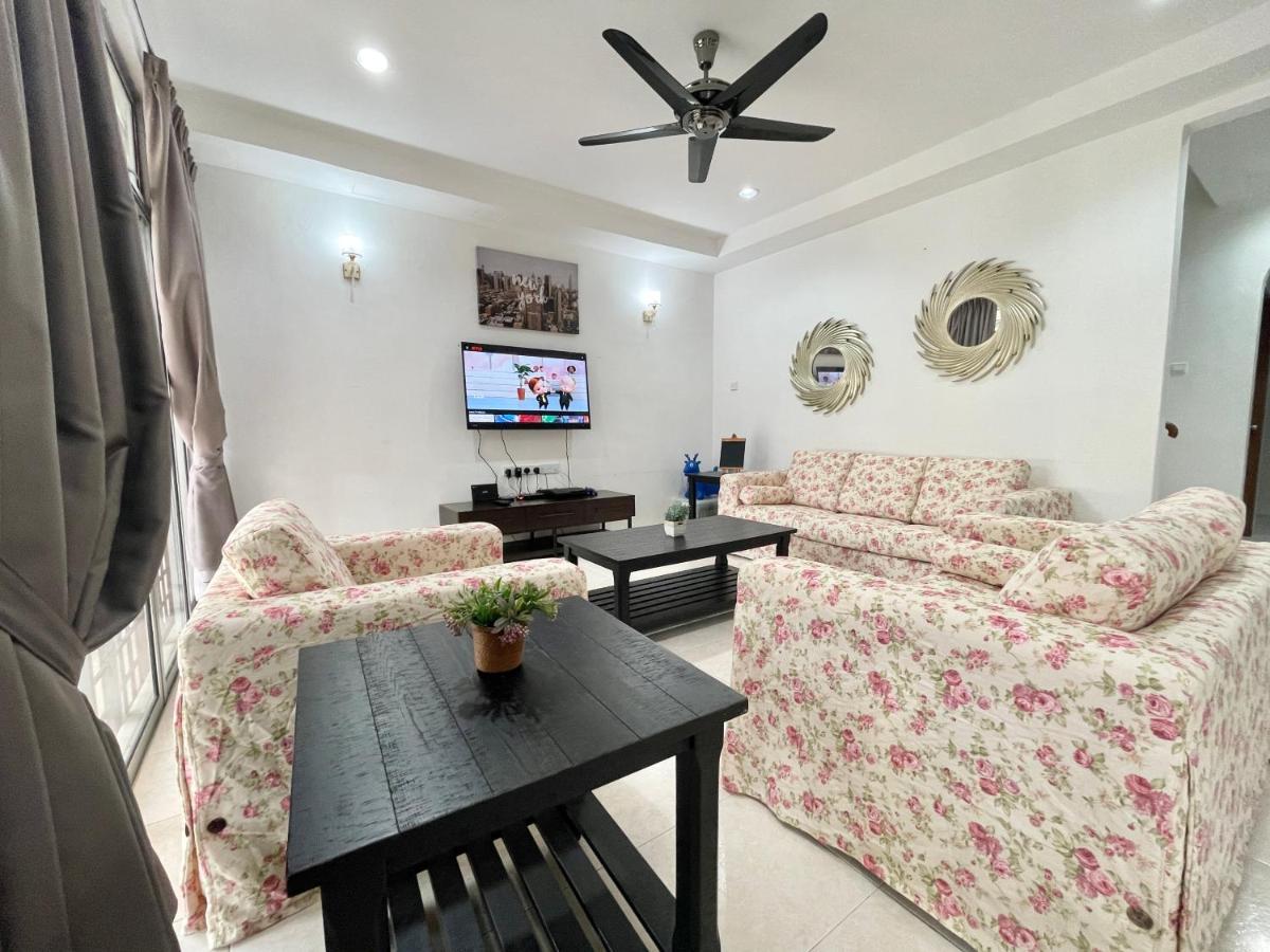 Langkawi Cozy Holiday Home At Bukit Indah By Zervin Kuah Eksteriør bilde